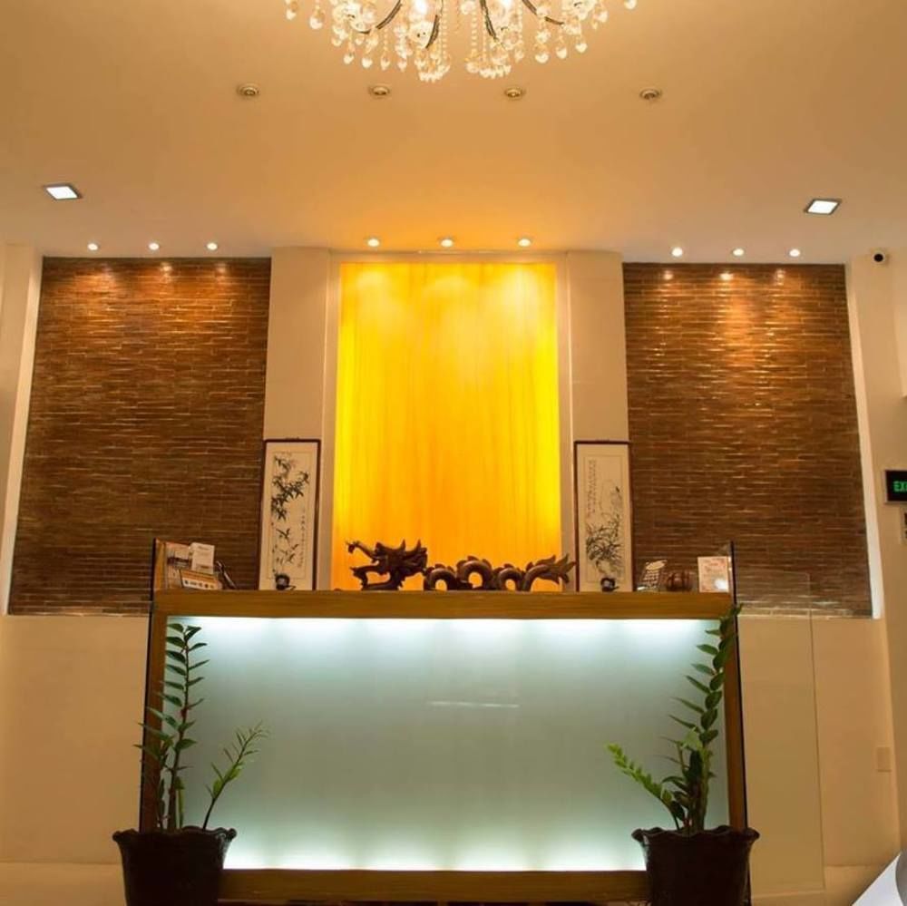 Viven Hotel Laoag Kültér fotó