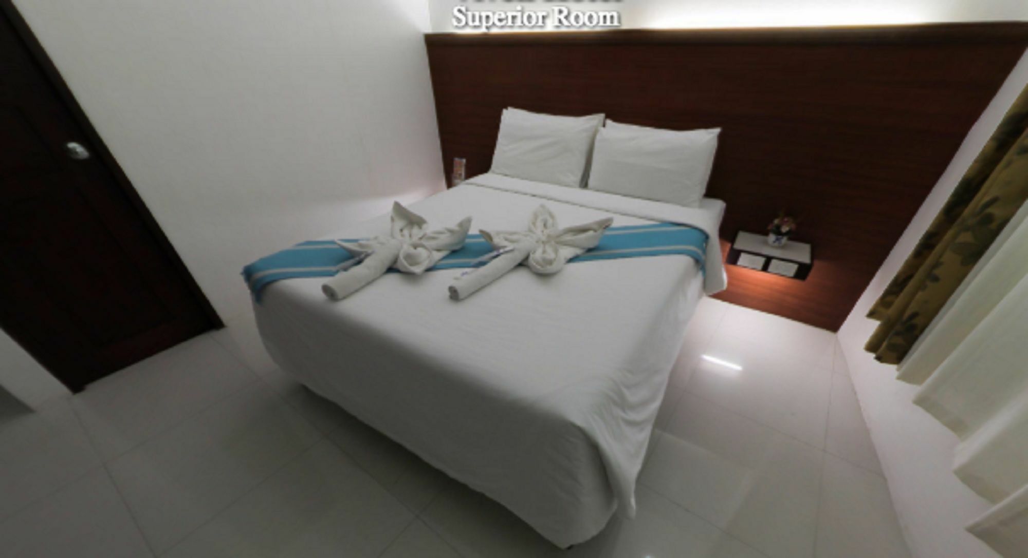 Viven Hotel Laoag Kültér fotó