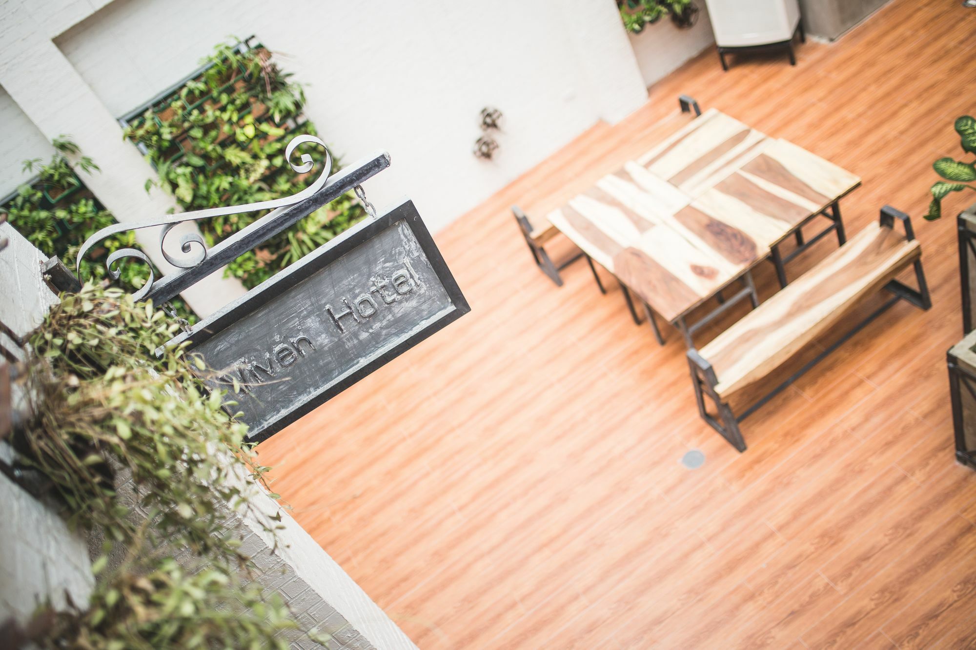 Viven Hotel Laoag Kültér fotó